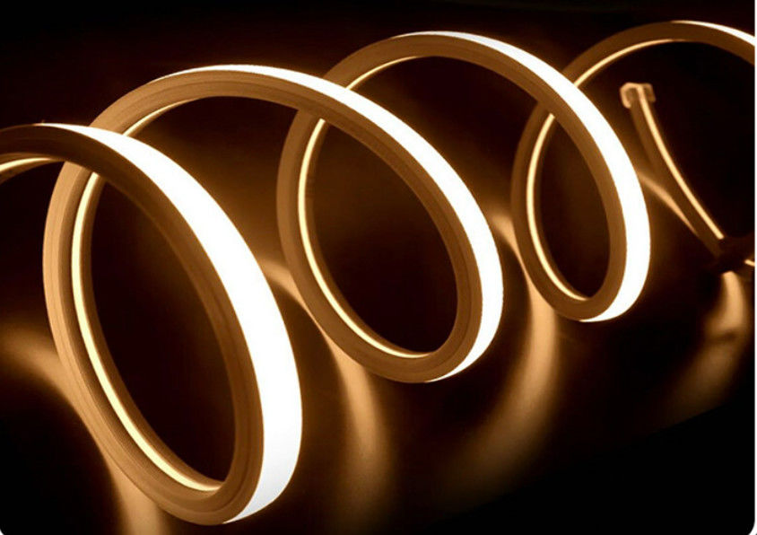 changement de couleur flexible au néon de la lumière de bande de 3000K LED 24V 14W 1616 RVB