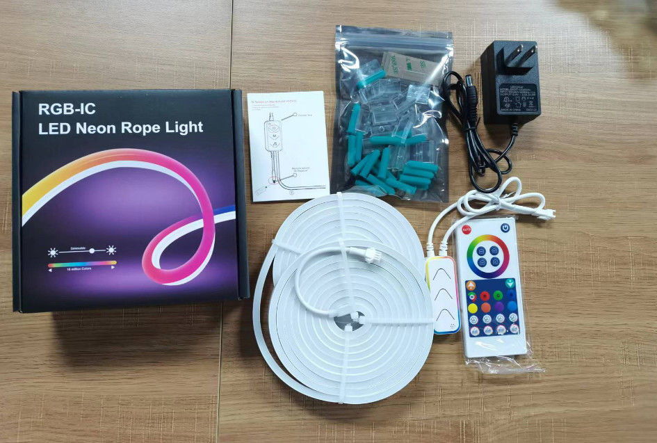 lumière de bande au néon du silicone 110-120V IP20/IP65/IP67/IP68 avec l'adaptateur de connecteur