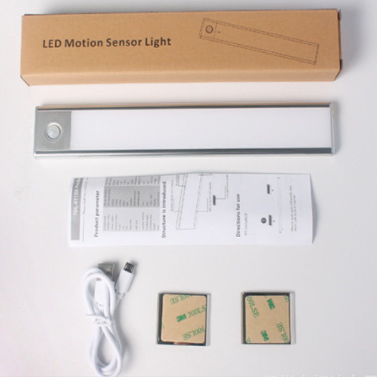 Lumière flexible rechargeable sans fil de Cabinet de capteur de mouvement d'USB LED sous la contre- lumière d'éclairage de cabinet