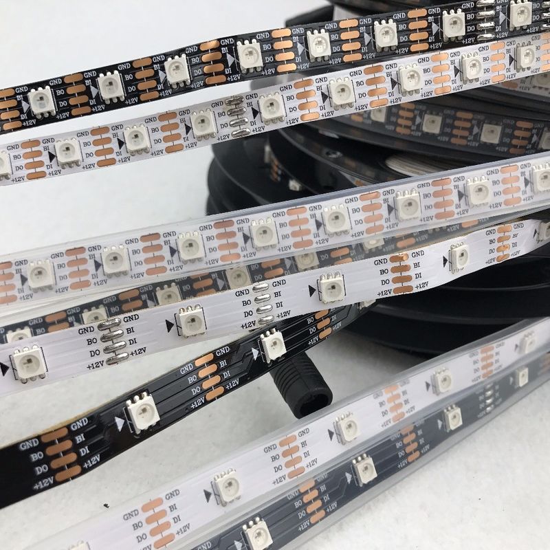 couleurs multi flexibles de la lumière de bande de 6W 8W 10W 12W 12V LED SMD 5050 RVB 300 LED