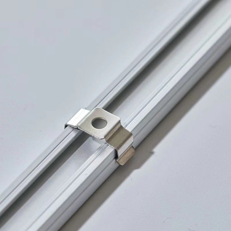lumière de tube de couleur de 24V 6500K petite LED de la cuisine blanche avec l'aimant